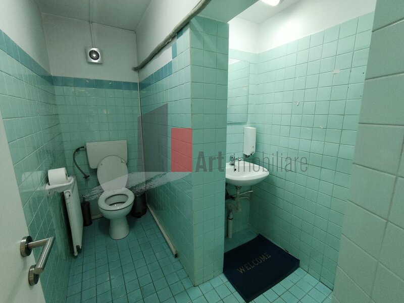 Dacia Spatiu comercial de inchiriat in zona Dacia