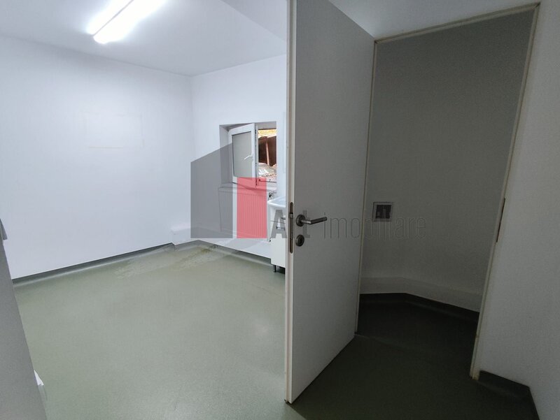 Dacia Spatiu comercial de inchiriat in zona Dacia